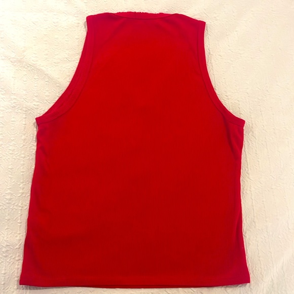 Liz & Sara XL red crop top - Picture 3 of 3